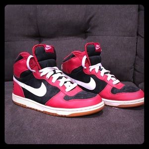 Nike ♨️Big Nike Men’s Size 11.5 #336608-611